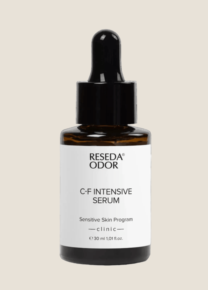 C-F Intensive C Vitamini Serumu, antioksidan koruma ve cilt ışıltısı sağlayan serum şişesi
